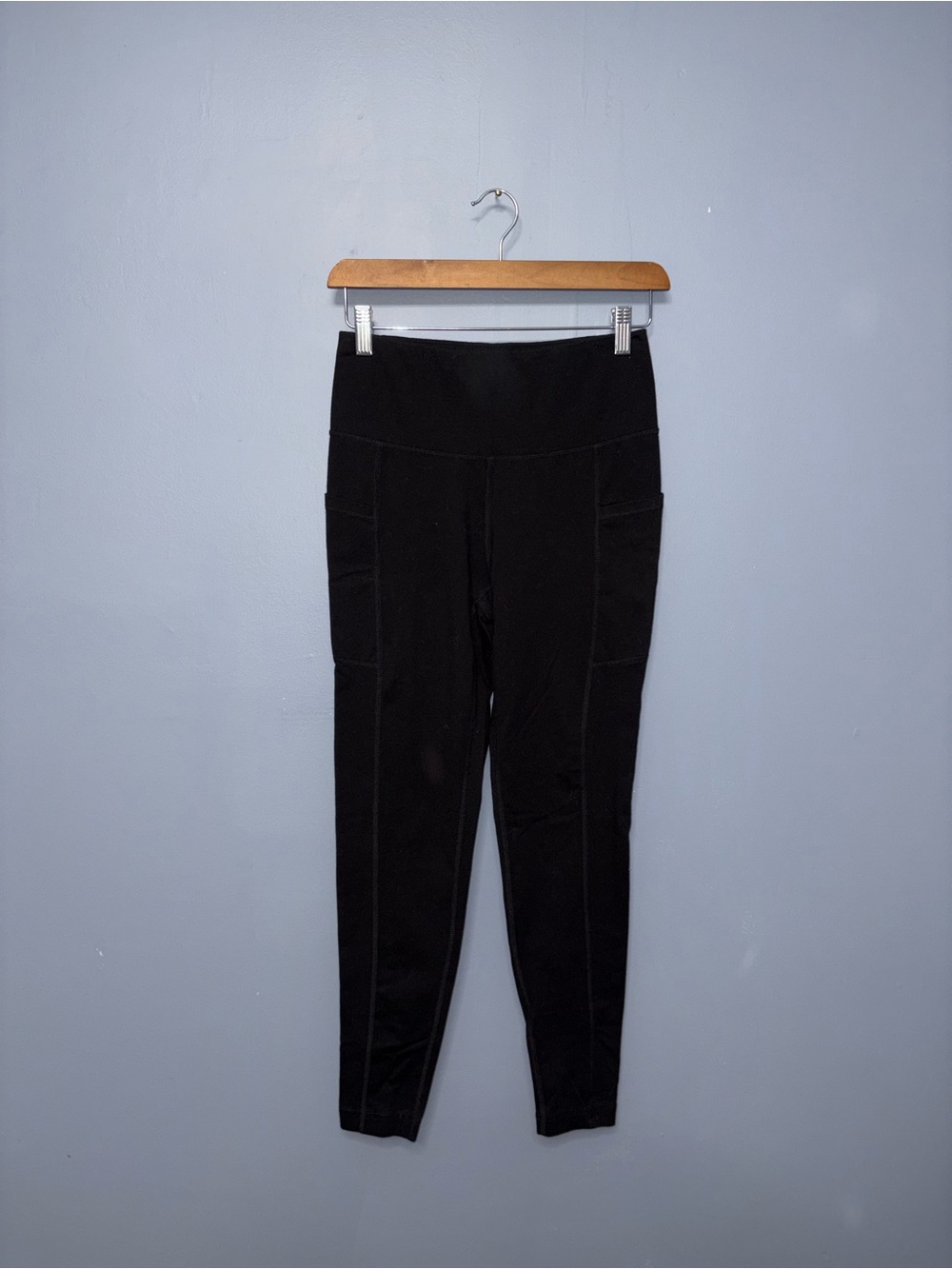 Athletic Works | Black Leggings | Size Medium